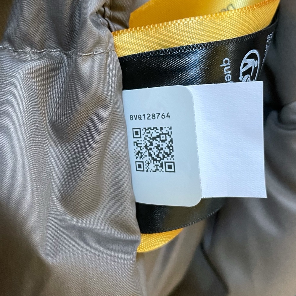 The North Face Men’s Aconcagua 3 Jacket In Falcon Brown - Picture 6 of 7